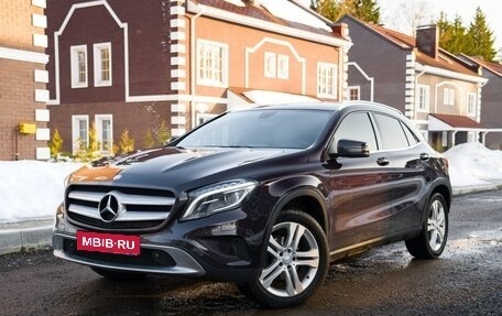 Mercedes-Benz GLA, 2015 год, 1 750 000 рублей, 2 фотография