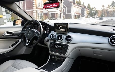 Mercedes-Benz GLA, 2015 год, 1 750 000 рублей, 7 фотография