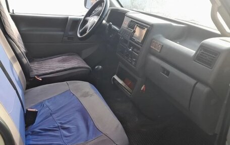 Volkswagen Transporter T4, 2001 год, 650 000 рублей, 11 фотография