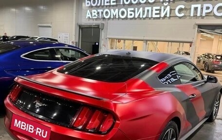 Ford Mustang VI рестайлинг, 2017 год, 2 200 000 рублей, 4 фотография