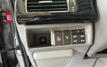 Honda Elysion I, 2004 год, 1 100 000 рублей, 8 фотография