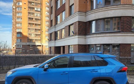 Toyota RAV4, 2021 год, 3 500 000 рублей, 4 фотография