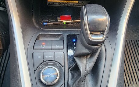 Toyota RAV4, 2021 год, 3 500 000 рублей, 15 фотография