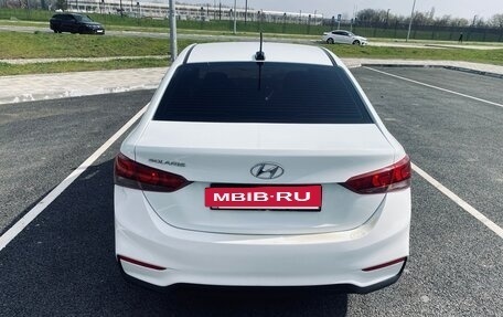 Hyundai Solaris II рестайлинг, 2017 год, 870 000 рублей, 3 фотография