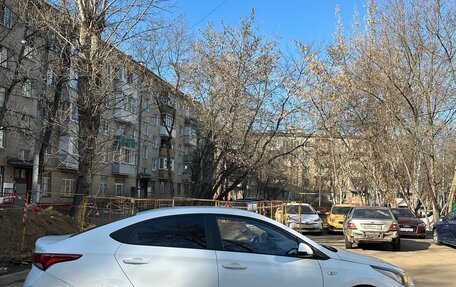 Hyundai Solaris II рестайлинг, 2019 год, 650 000 рублей, 3 фотография