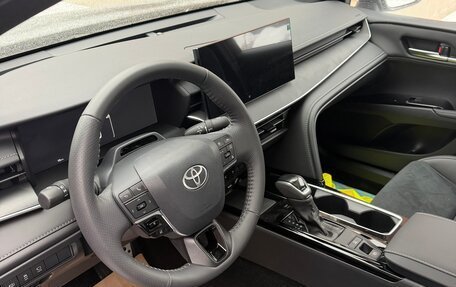 Toyota Camry, 2025 год, 4 200 000 рублей, 4 фотография