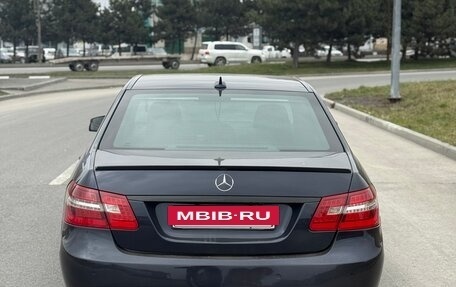 Mercedes-Benz E-Класс, 2011 год, 1 450 000 рублей, 5 фотография