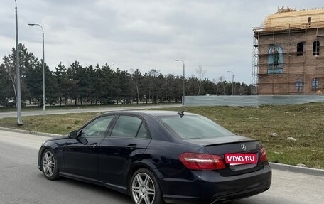 Mercedes-Benz E-Класс, 2011 год, 1 450 000 рублей, 4 фотография