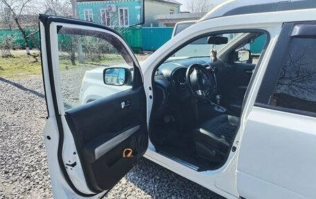 Nissan X-Trail, 2011 год, 950 000 рублей, 13 фотография
