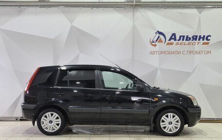 Ford Fusion I, 2006 год, 590 000 рублей, 2 фотография