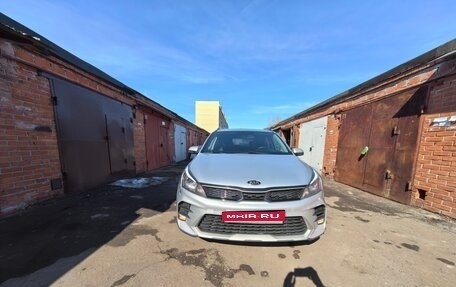 KIA Rio IV, 2021 год, 1 750 000 рублей, 1 фотография