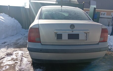 Volkswagen Passat B5+ рестайлинг, 1998 год, 370 000 рублей, 3 фотография