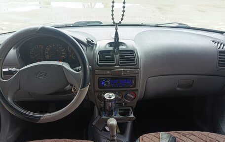 Hyundai Accent II, 2011 год, 649 000 рублей, 11 фотография