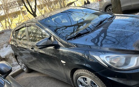 Hyundai Solaris II рестайлинг, 2014 год, 850 000 рублей, 5 фотография