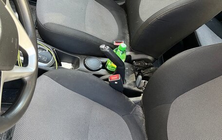 Hyundai Solaris II рестайлинг, 2014 год, 850 000 рублей, 12 фотография