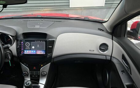 Chevrolet Cruze II, 2011 год, 510 000 рублей, 9 фотография