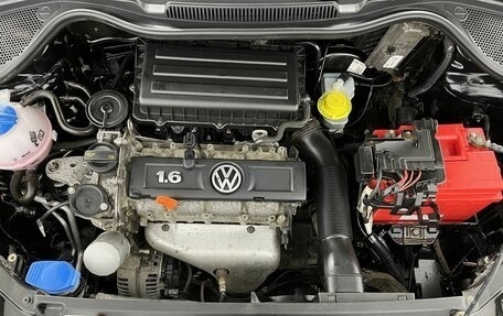 Volkswagen Polo VI (EU Market), 2011 год, 599 000 рублей, 17 фотография