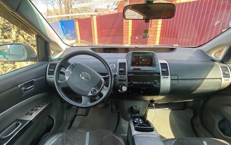 Toyota Prius, 2007 год, 650 000 рублей, 10 фотография