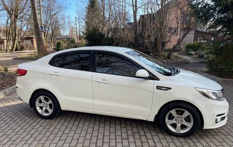 KIA Rio III рестайлинг, 2015 год, 900 000 рублей, 7 фотография