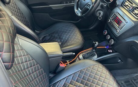 KIA Rio III рестайлинг, 2015 год, 900 000 рублей, 11 фотография