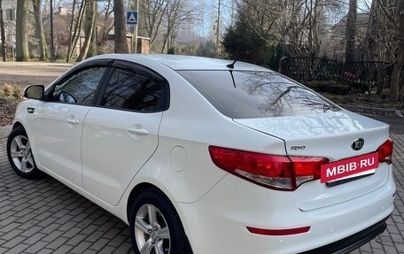 KIA Rio III рестайлинг, 2015 год, 900 000 рублей, 8 фотография