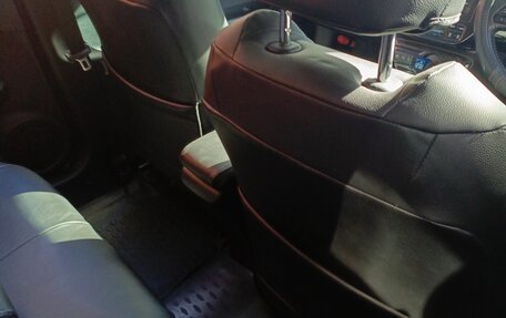 Toyota Prius IV XW50, 2019 год, 1 700 000 рублей, 4 фотография