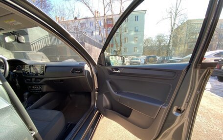 Volkswagen Polo VI (EU Market), 2021 год, 1 950 000 рублей, 15 фотография