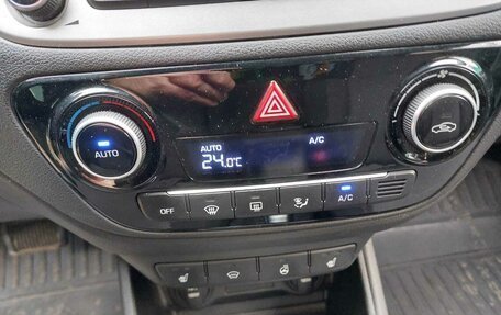 Hyundai Solaris II рестайлинг, 2018 год, 1 450 000 рублей, 11 фотография