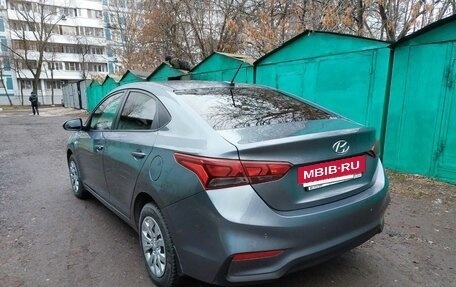 Hyundai Solaris II рестайлинг, 2018 год, 1 450 000 рублей, 7 фотография