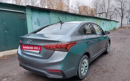 Hyundai Solaris II рестайлинг, 2018 год, 1 450 000 рублей, 5 фотография