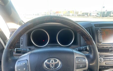 Toyota Land Cruiser 200, 2011 год, 3 100 000 рублей, 8 фотография