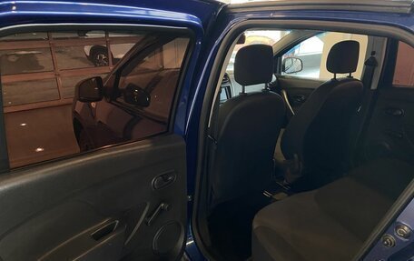 Renault Logan II, 2014 год, 695 000 рублей, 24 фотография