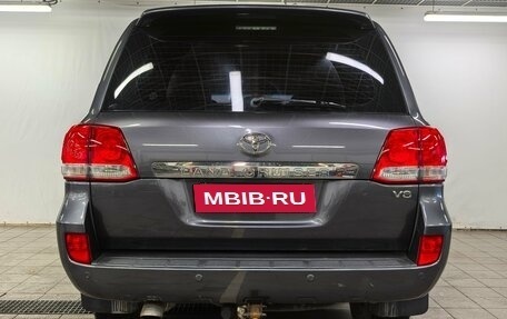 Toyota Land Cruiser 200, 2010 год, 3 290 000 рублей, 6 фотография