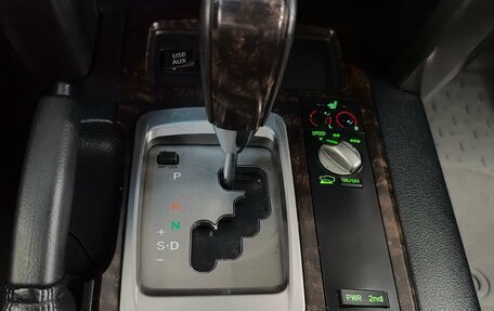 Toyota Land Cruiser 200, 2010 год, 3 290 000 рублей, 18 фотография