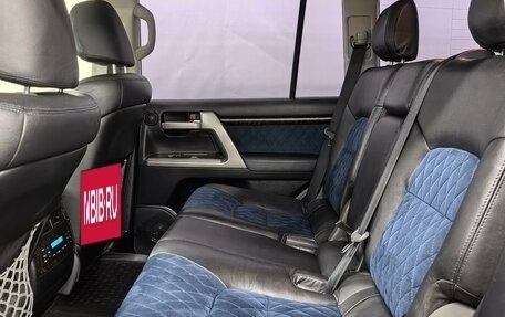 Toyota Land Cruiser 200, 2010 год, 3 290 000 рублей, 20 фотография