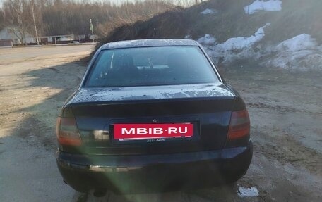 Audi A4, 1996 год, 265 000 рублей, 3 фотография