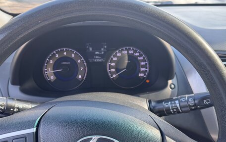 Hyundai Solaris II рестайлинг, 2011 год, 640 000 рублей, 11 фотография