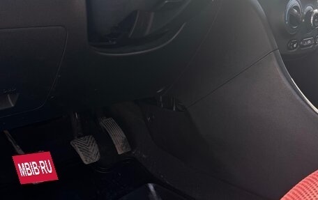 Hyundai Solaris II рестайлинг, 2011 год, 640 000 рублей, 9 фотография