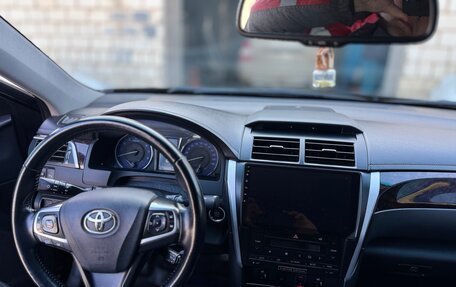 Toyota Camry, 2015 год, 1 950 000 рублей, 4 фотография