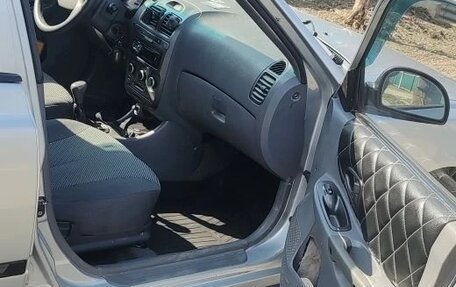 Hyundai Accent II, 2005 год, 350 000 рублей, 5 фотография