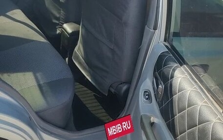 Hyundai Accent II, 2005 год, 350 000 рублей, 13 фотография