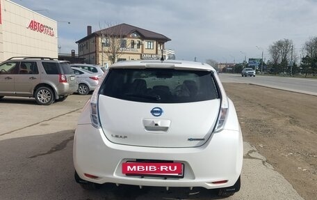 Nissan Leaf I, 2012 год, 720 000 рублей, 14 фотография