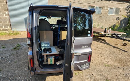 Honda Stepwgn IV, 2020 год, 2 190 000 рублей, 11 фотография