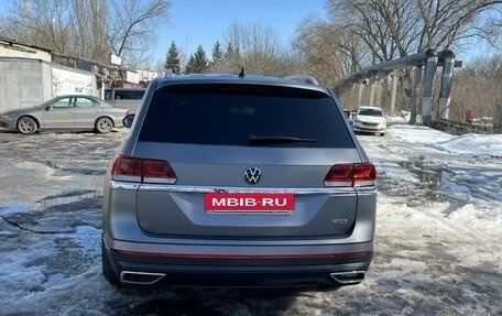 Volkswagen Teramont I, 2021 год, 4 400 000 рублей, 2 фотография