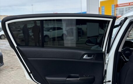 KIA Sportage IV рестайлинг, 2020 год, 2 250 000 рублей, 13 фотография