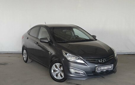 Hyundai Solaris II рестайлинг, 2015 год, 1 135 000 рублей, 3 фотография