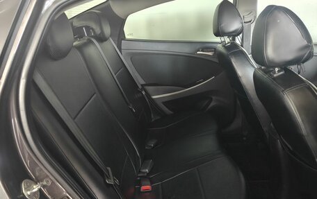 Hyundai Solaris II рестайлинг, 2015 год, 1 135 000 рублей, 10 фотография