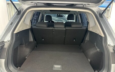 Volkswagen Tiguan II, 2022 год, 2 830 000 рублей, 10 фотография