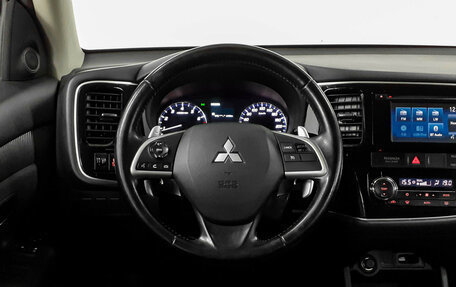 Mitsubishi Outlander III рестайлинг 3, 2014 год, 1 455 000 рублей, 11 фотография