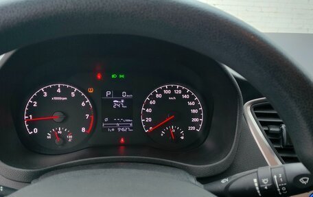 Hyundai Solaris II рестайлинг, 2017 год, 1 280 000 рублей, 9 фотография